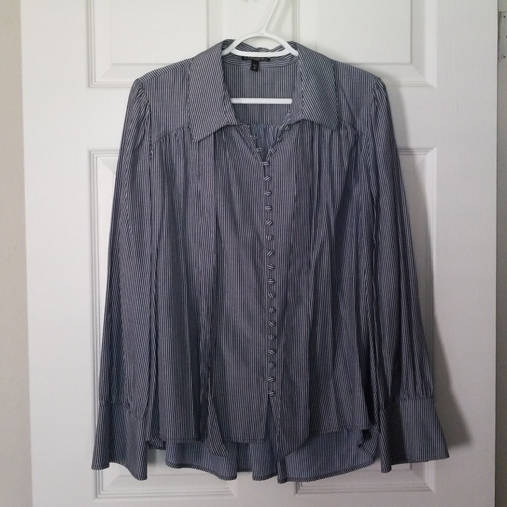 Express button down